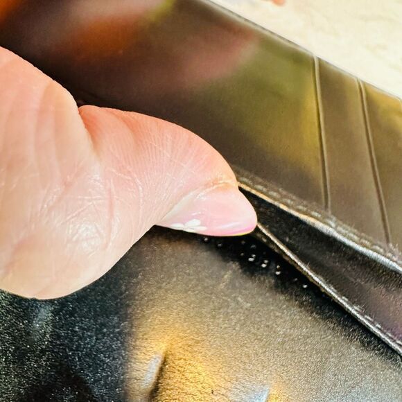 Gucci RARE Python Pink/Red Black Leather Silver Hardware Agenda Passport Holder - Picture 12 of 14